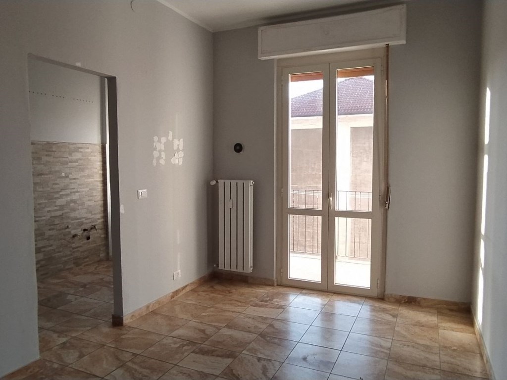 Appartamento in vendita a Vercelli via Trino 6