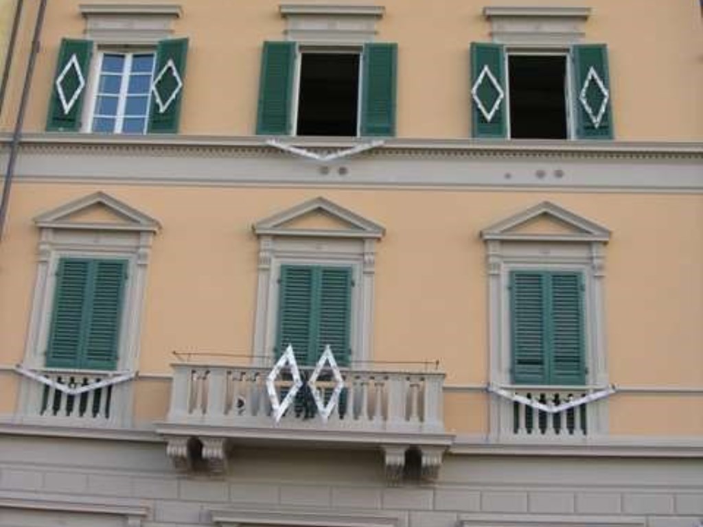 Ufficio in vendita a Pisa lungarno