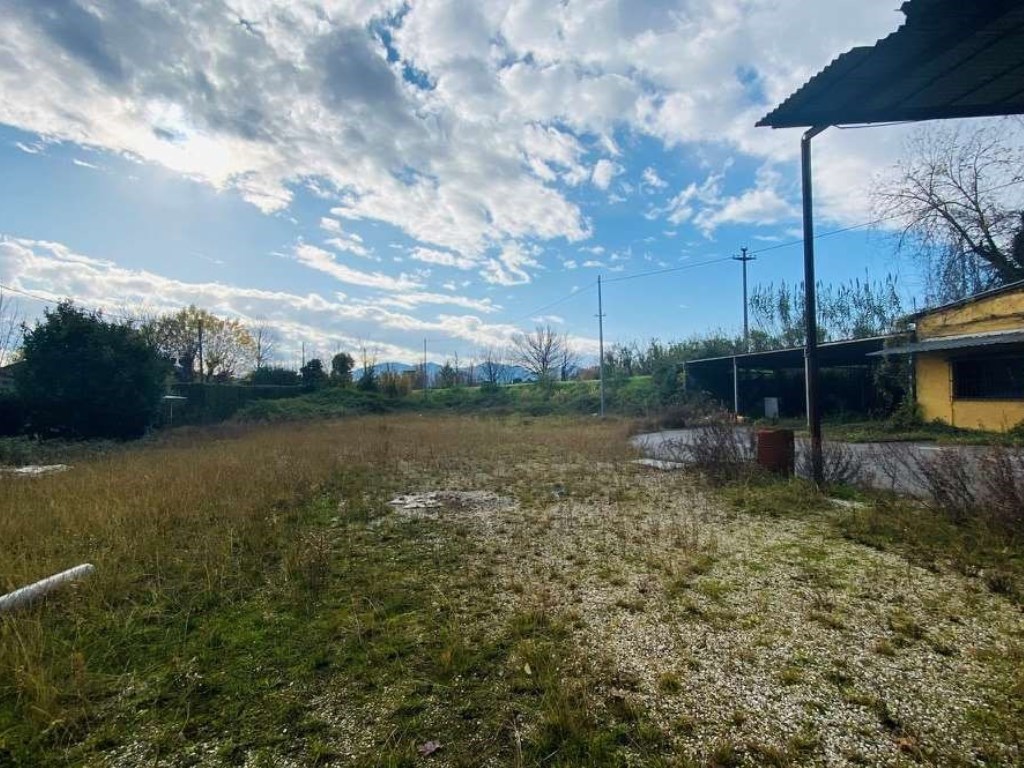 Terreno Edificabile in vendita a Capannori via delle ville 493