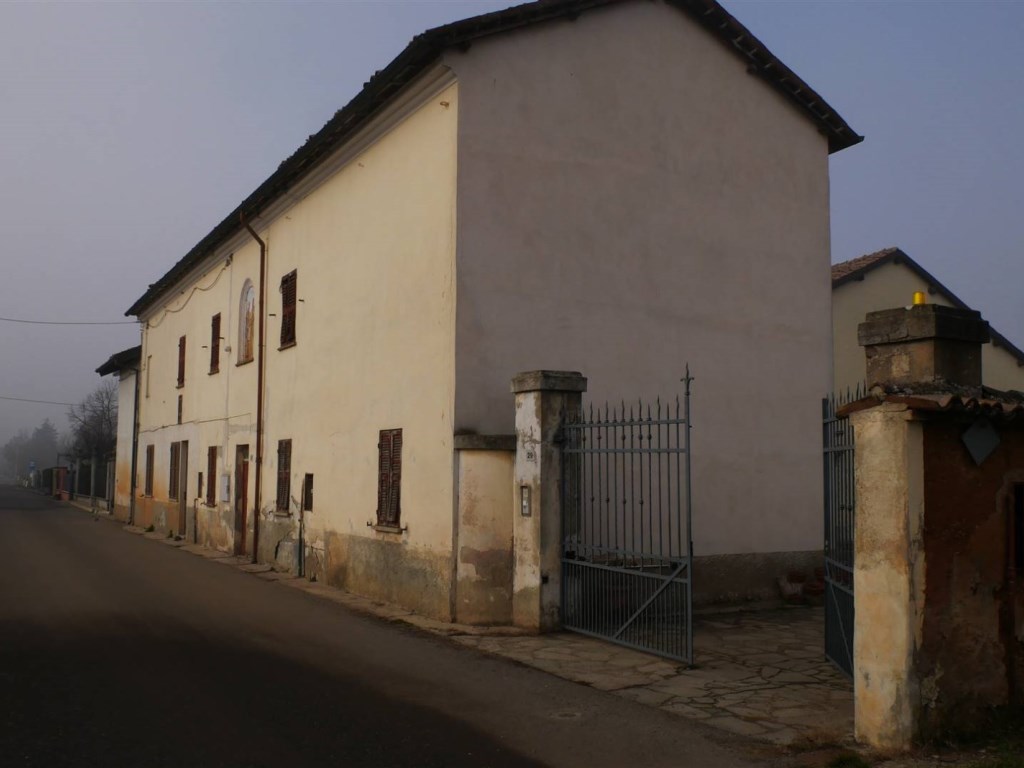 Casa Indipendente in vendita a Pozzolo Formigaro via bettole
