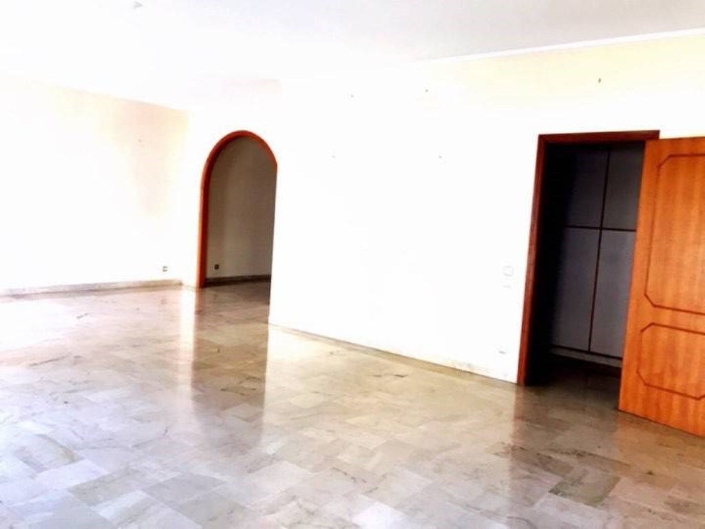 Appartamento in vendita a Palermo via Ausonia