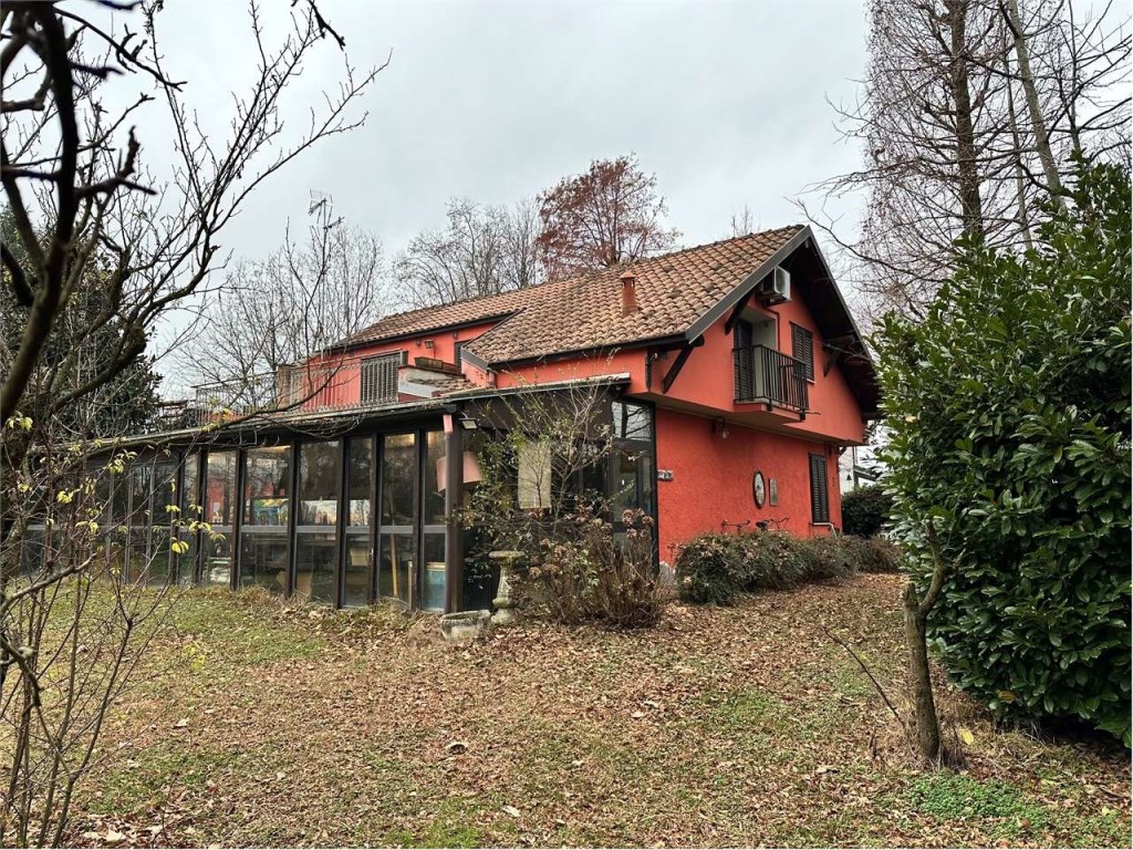 Villa in vendita a Comazzo
