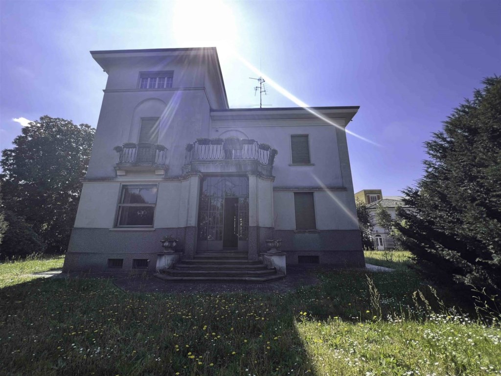 Villa in vendita a Rovellasca