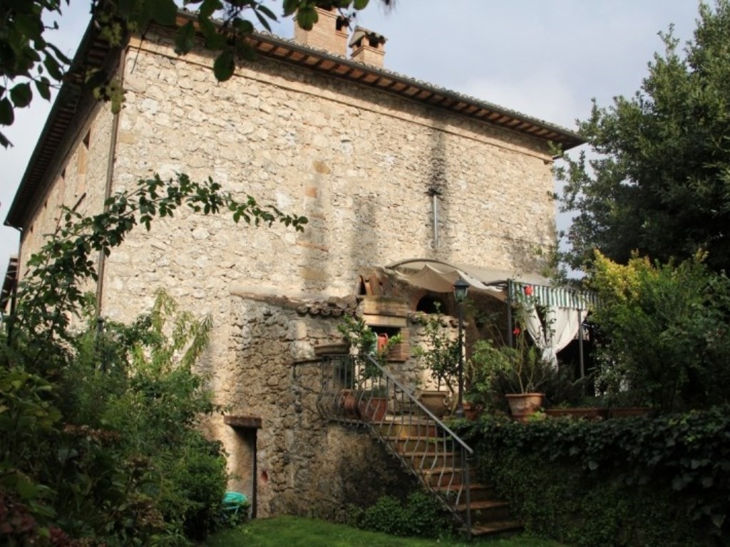 Casa Semindipendente in vendita a Castiglione in Teverina