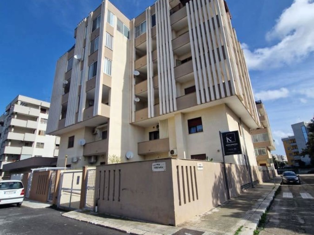 Appartamento in vendita a Brindisi brindisi germania,87