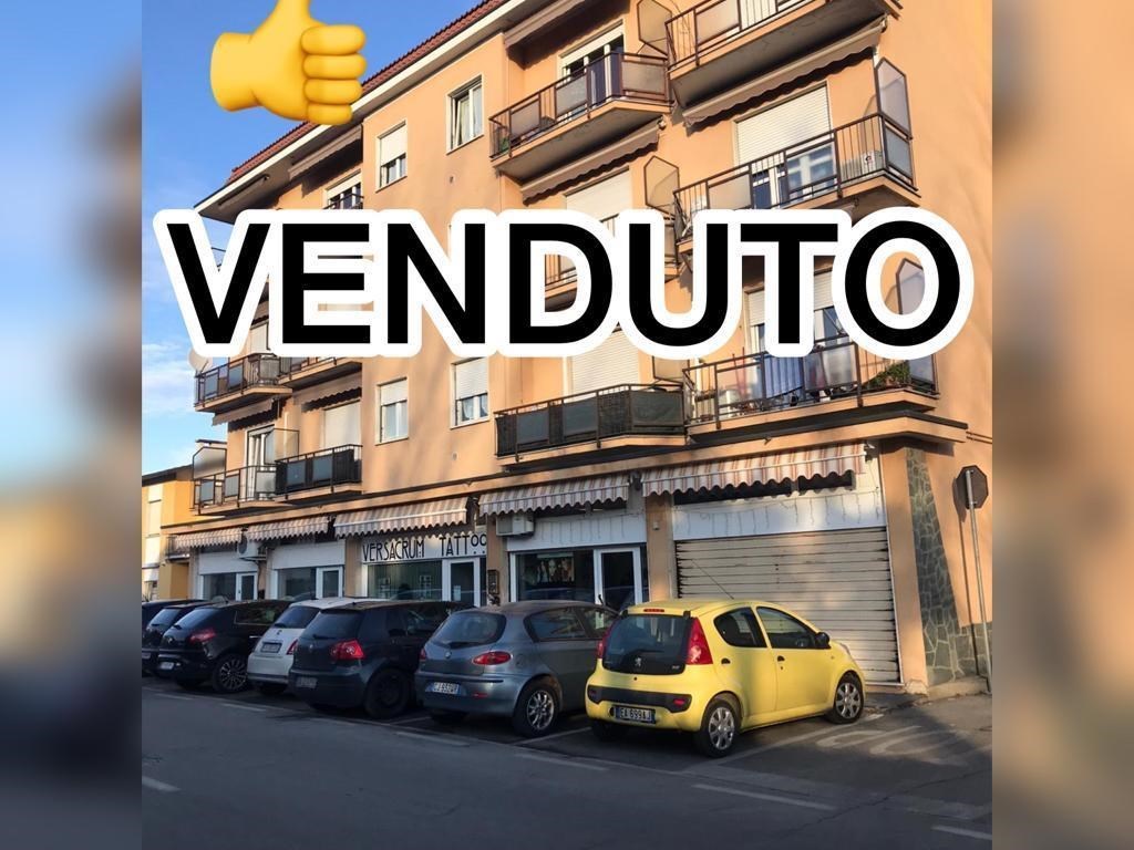Appartamento in vendita a Daverio via Roma