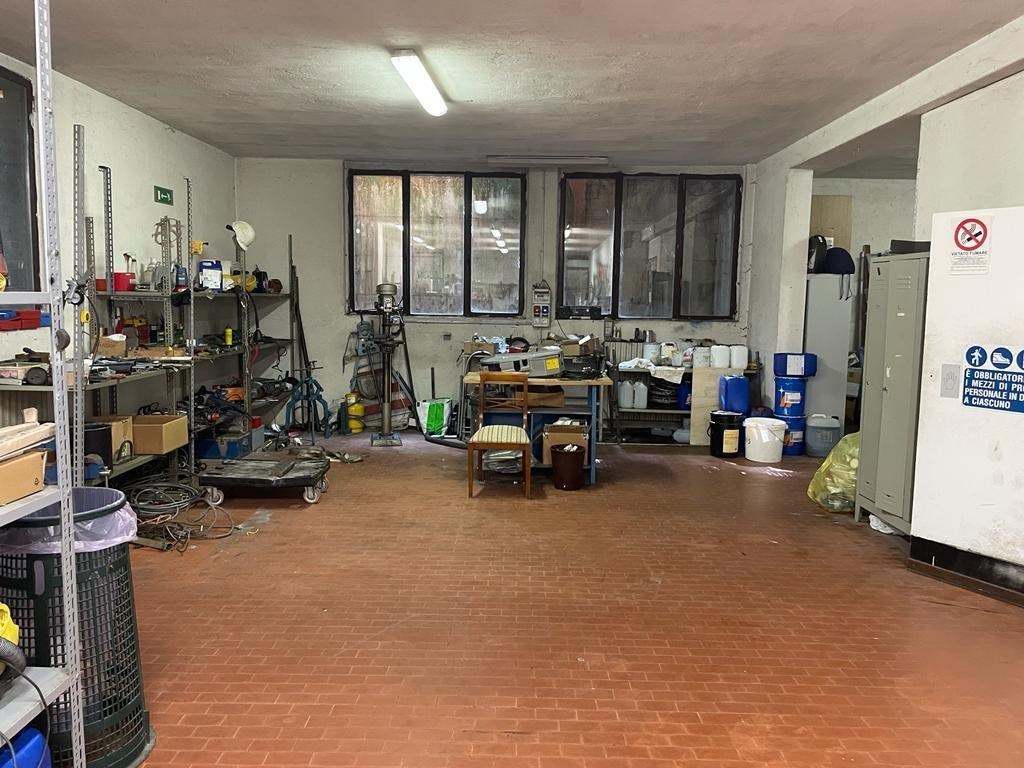 Laboratorio in vendita a Varese