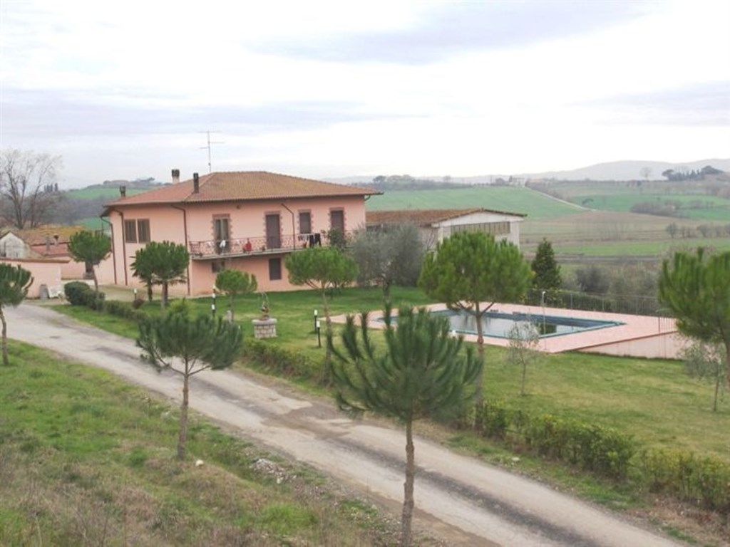 Azienda Agricola in vendita a Cortona