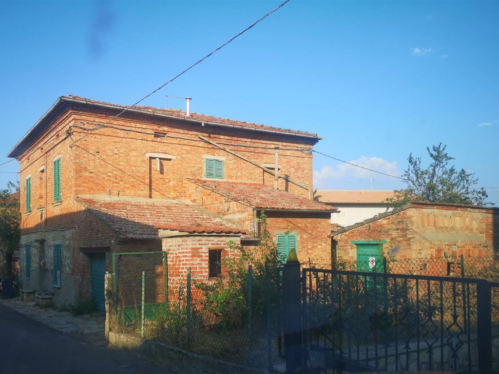 Villa Bifamiliare in vendita a Torrita di Siena