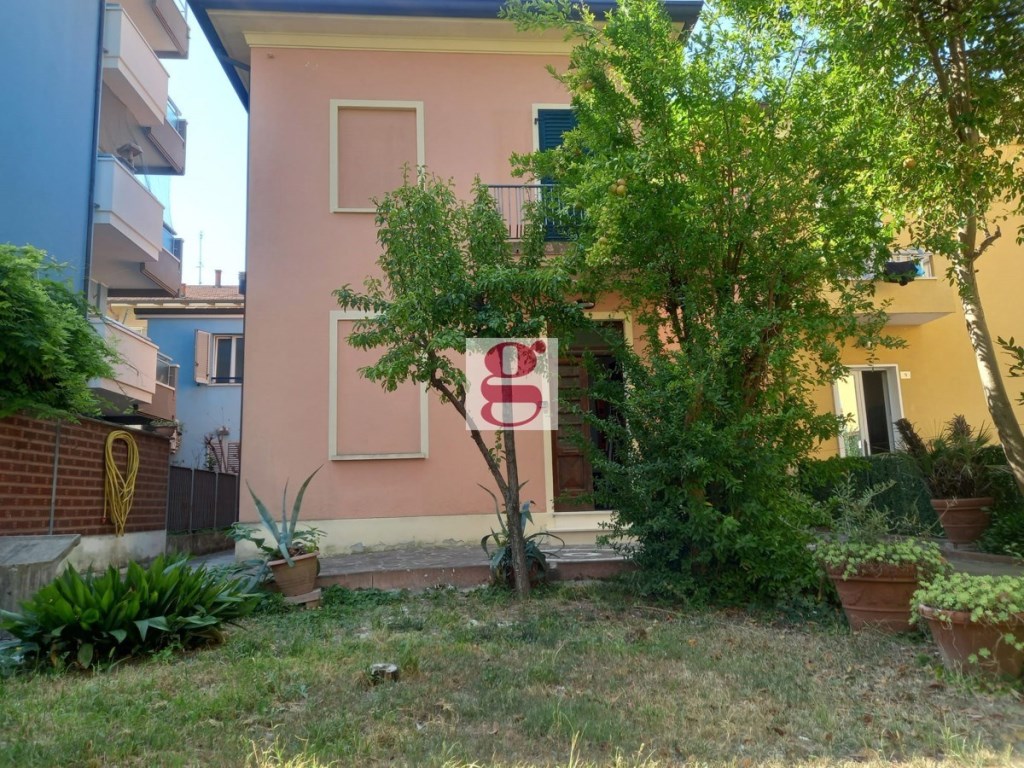 Villa Bifamiliare in vendita a Rimini