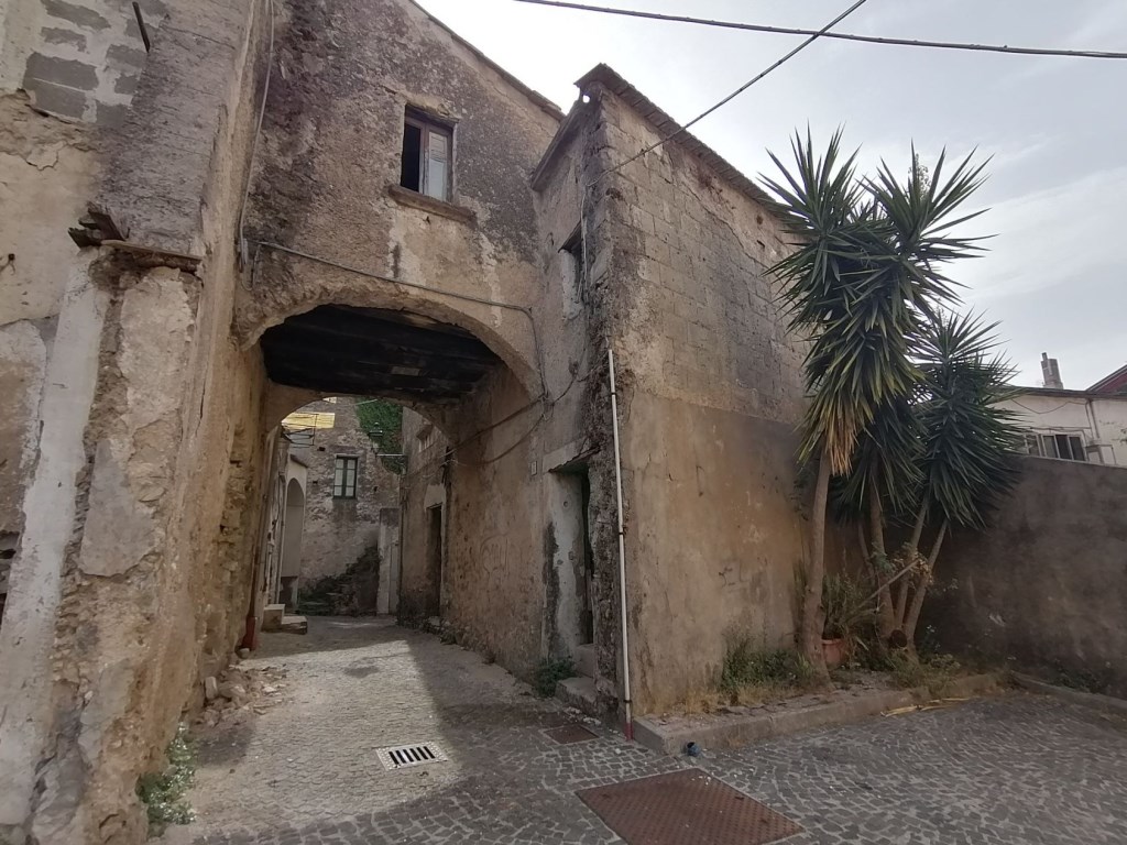 Casa Semindipendente in vendita a Giffoni Valle Piana