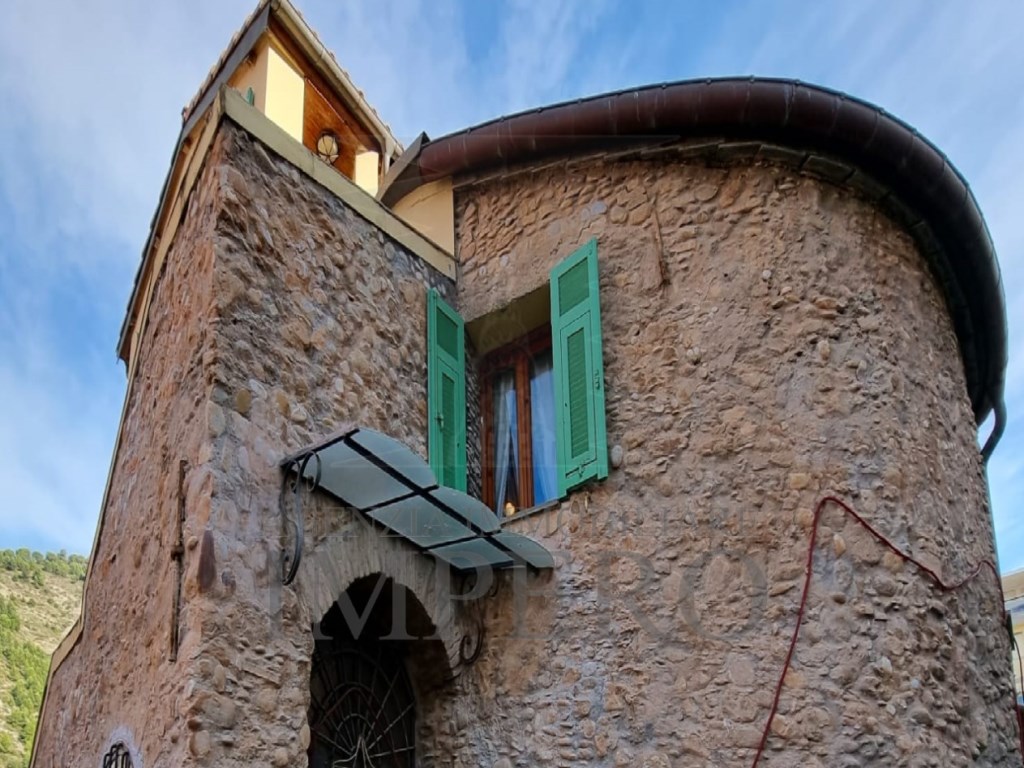 Villa in vendita a Ventimiglia via asse,