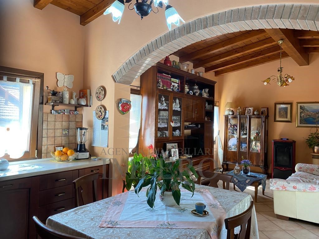 Villa a Schiera in vendita a Ventimiglia via delle Otto Case,