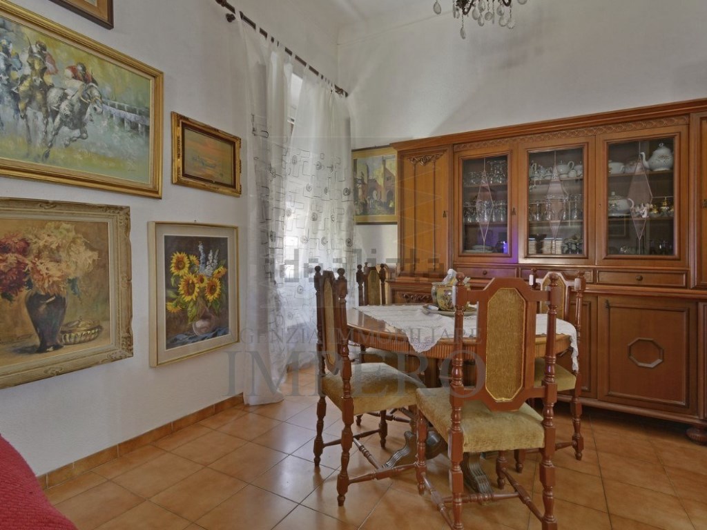 Appartamento in vendita a Ventimiglia via Goffredo Mameli, 2