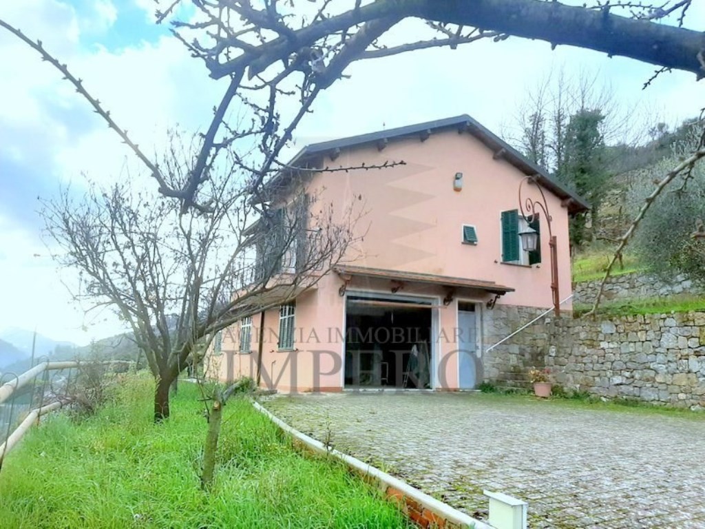 Villa in vendita a Dolceacqua sp64, 37