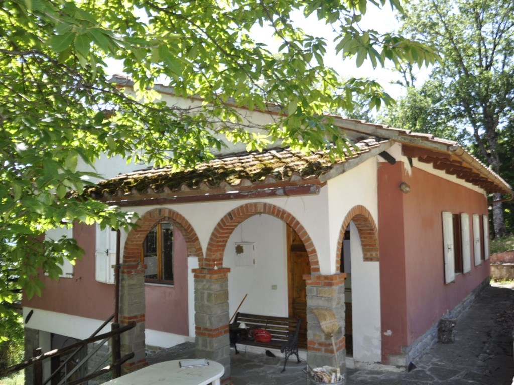 Villa in vendita a Pratovecchio Stia sp72 vallolmo