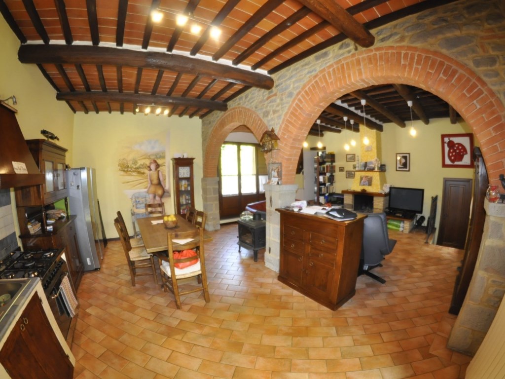 Rustico in vendita a Castel Focognano