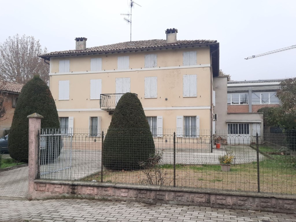 Porzione di Casa in vendita a Campagnola Emilia via baccarini N° 17/b