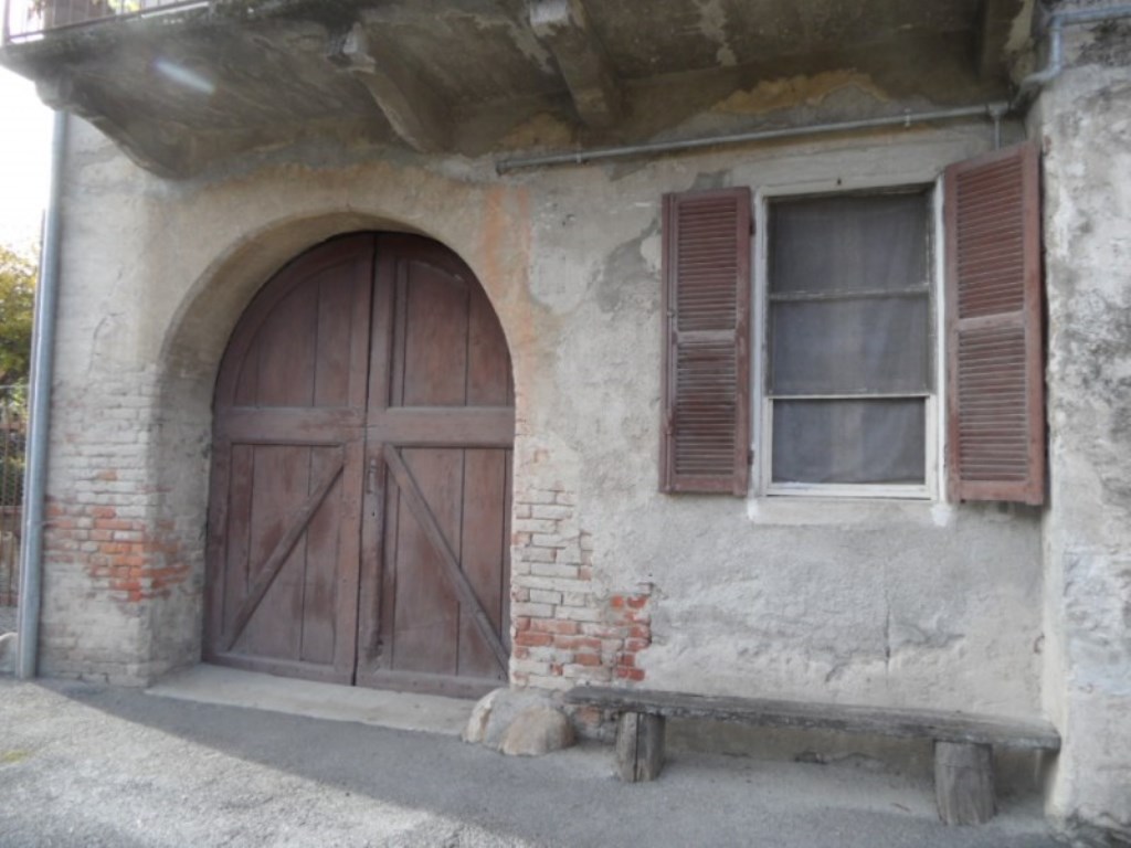 Casa Indipendente in vendita a Bagnasco via tanaro
