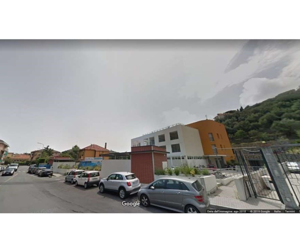 Garage in vendita ad Alassio via Gastaldi