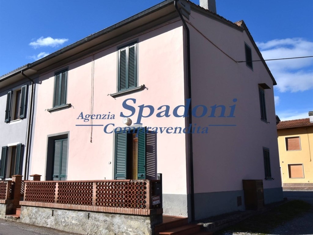 Casa a Schiera in vendita a Castelfranco di Sotto via Ponticelli n .119