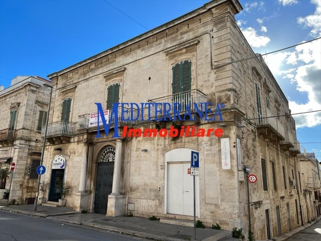 Casa Indipendente in vendita a Ruvo di Puglia corso Cotugno,21
