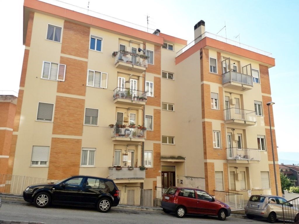 Appartamento in vendita a Chieti via pietro falco