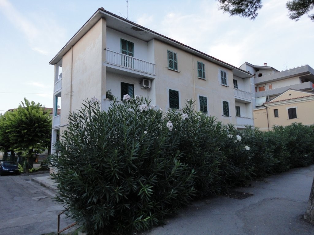 Appartamento in vendita a Chieti via colonnetta