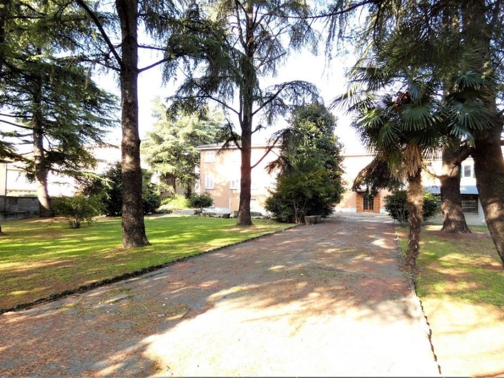 Villa Bifamiliare in vendita a Montecchio Emilia montecchio emilia