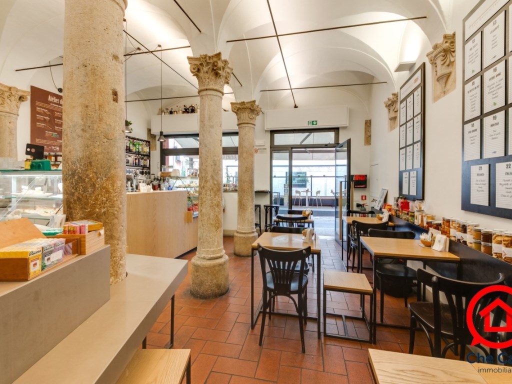 Bar in vendita a Cesena via Dandini, 8