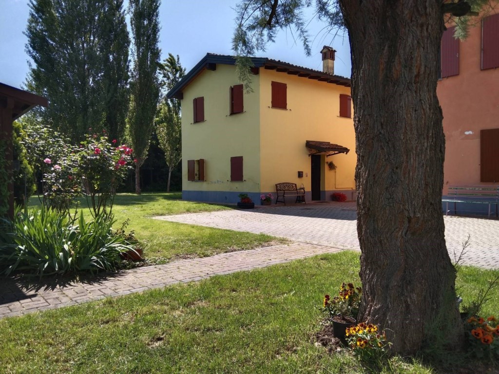 Stanza Privata in affitto a Modena