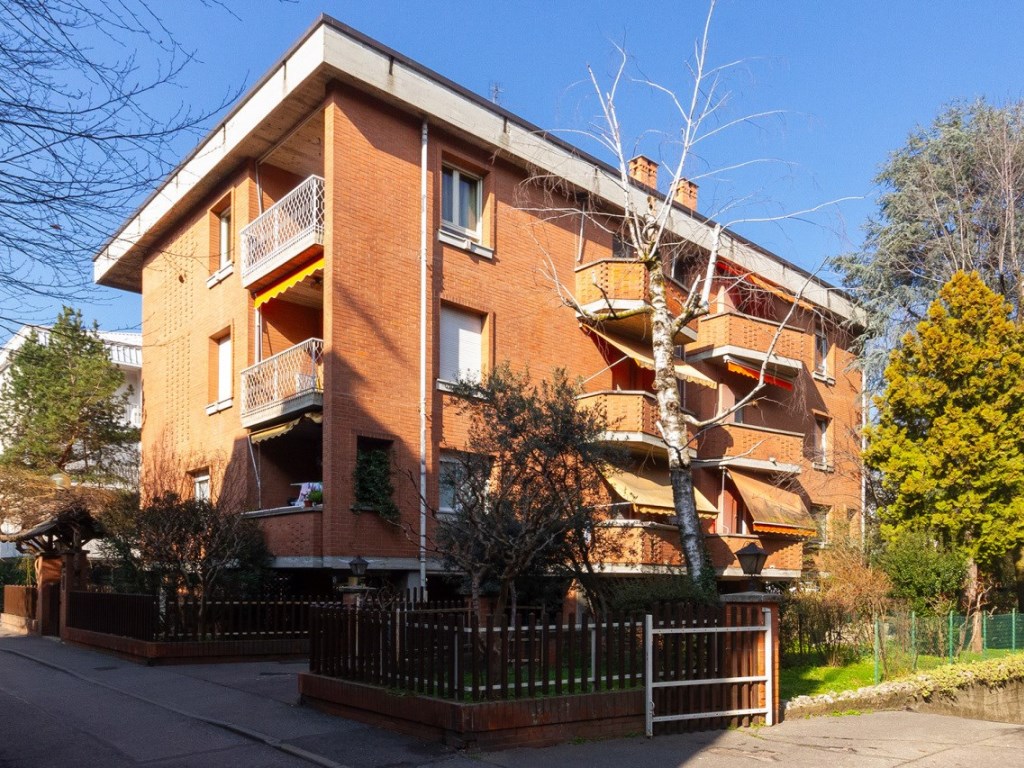Appartamento in vendita a Torino via servais, 200