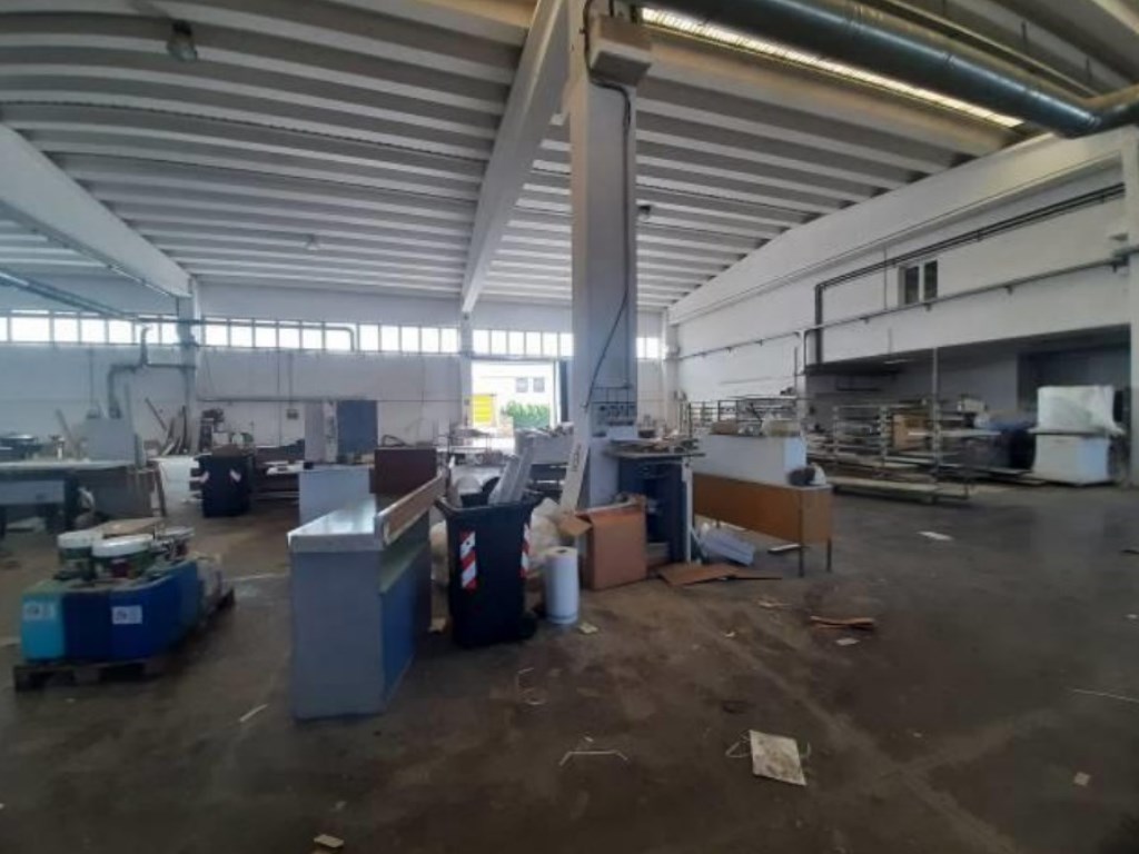 Capannone Industriale in vendita a Castelplanio via dell'industria, 5-7