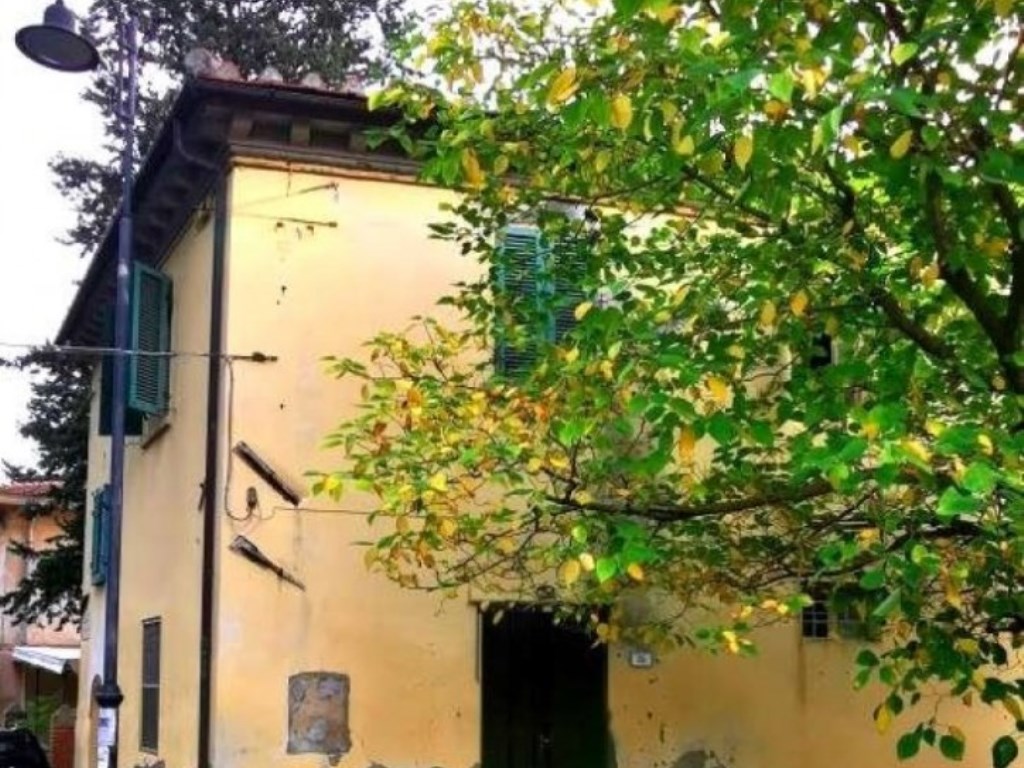 Casa Indipendente in vendita a Collesalvetti via di parrana san giusto,