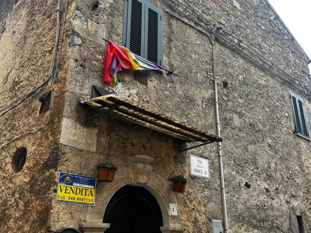 Appartamento in vendita a Magliano de' Marsi via della croce II