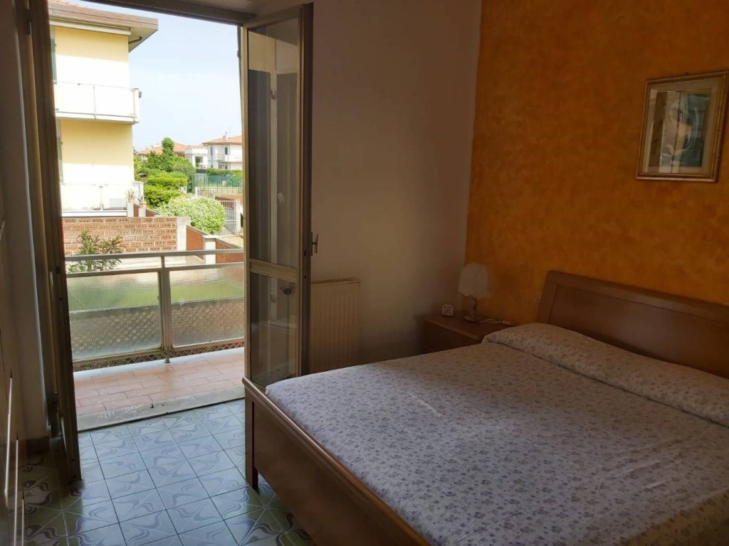 Appartamento in vendita a Carrara viale Giovanni da Verrazzano, 21