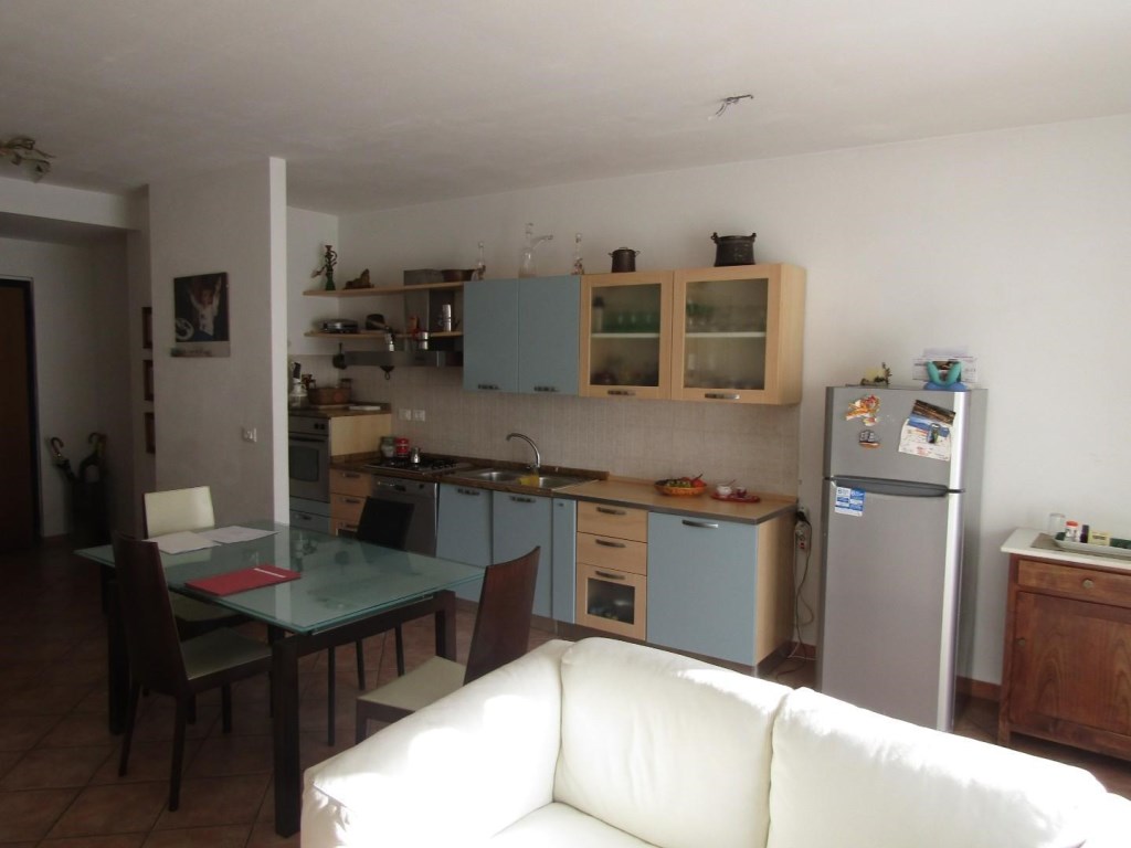 Appartamento in vendita a Carrara via Cavour,
