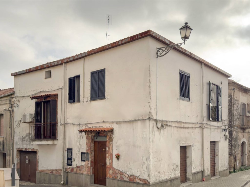 Casa Semindipendente in vendita a Salerno