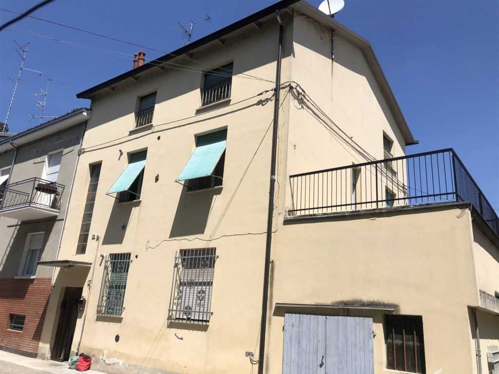 Appartamento in vendita a Sant'Ilario d'Enza via Fornace Baistrocchi 10