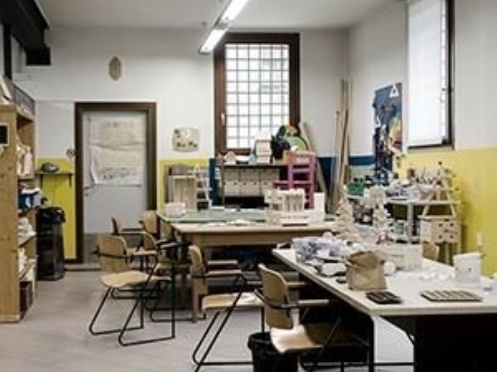 Laboratorio in affitto a Pisa
