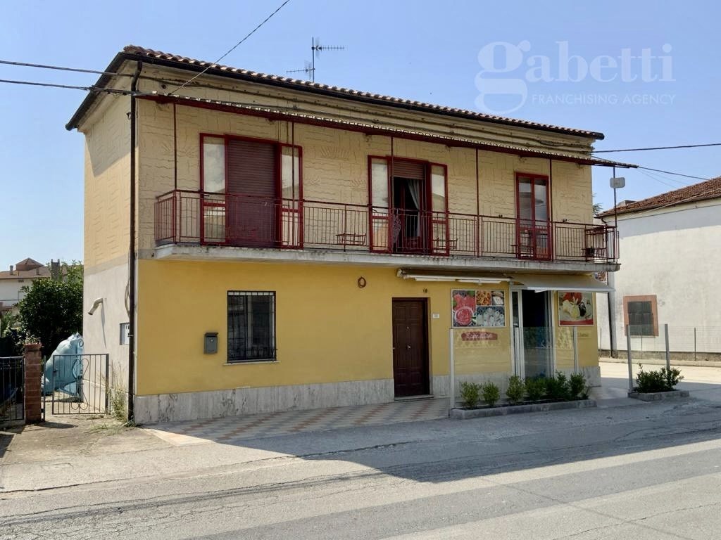 Appartamento in vendita a Casal Velino casal Velino Ponte,50