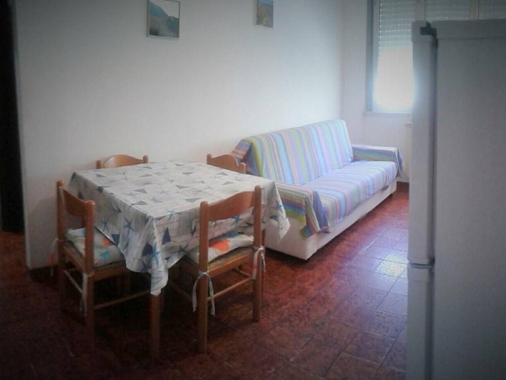 Appartamento in affitto a Follonica via Dei Pini 7