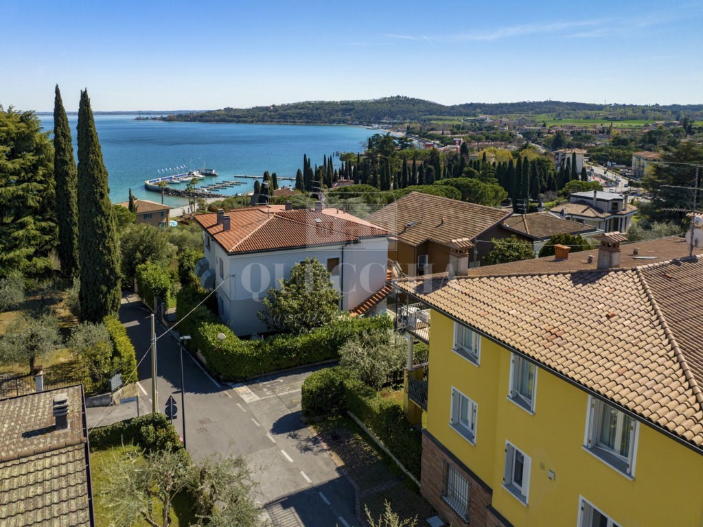 Appartamento in vendita a Padenghe sul Garda via Isonzo, 7