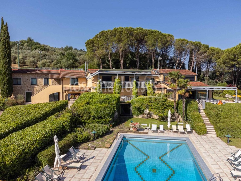 Villa in vendita ad Arezzo