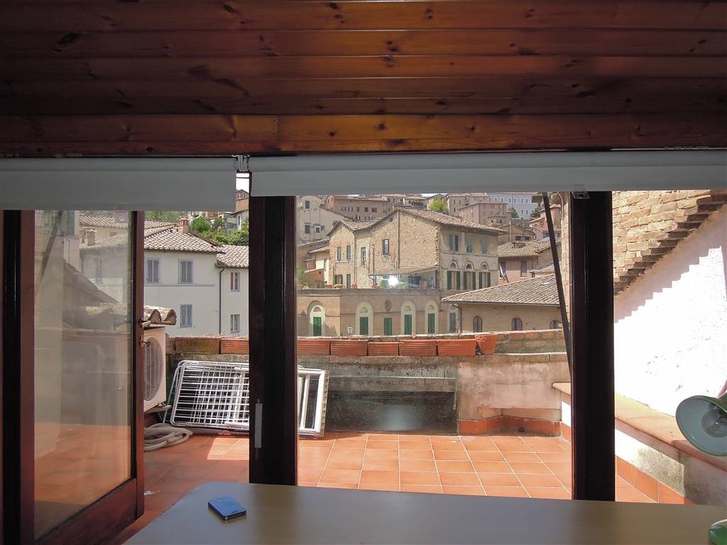 Casa a Schiera in vendita a Siena