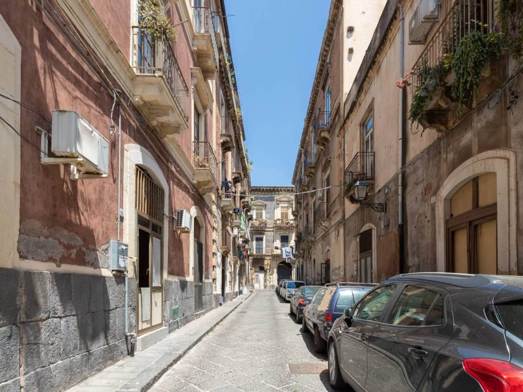 Appartamento in vendita a Catania via Opificio 6