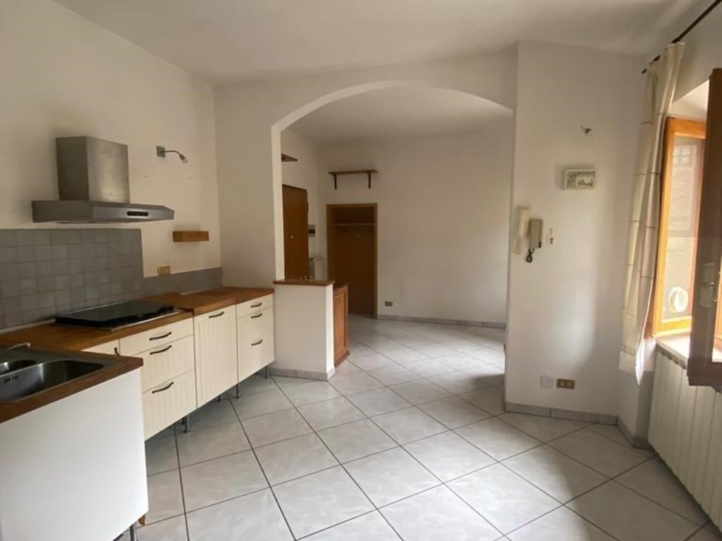 Appartamento in vendita a Monteriggioni via Uopini,