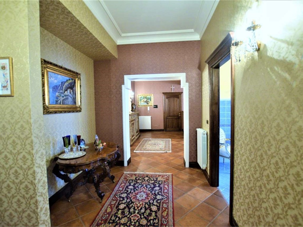 Appartamento in vendita a Favara via