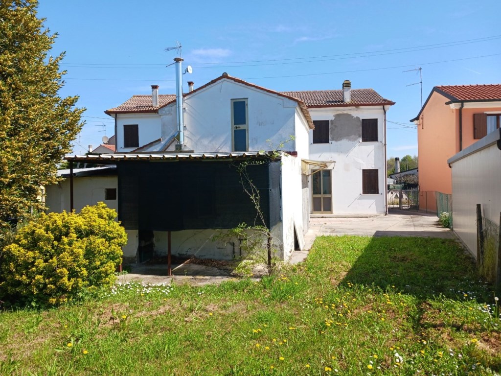 Casa Indipendente in vendita a Costa di Rovigo via Giovanni xxiii° n. 197
