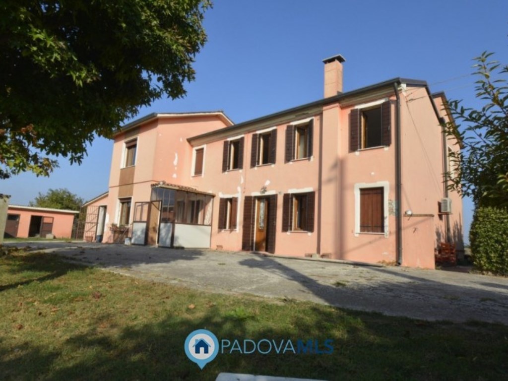 Casa Indipendente in vendita a Pozzonovo